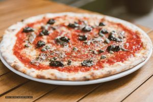 Rome's New Ultrathin Pizza Revolution: How One Pizzeria Is Bringing Back the Calzone